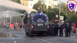 G20 Gipfel 🚨 Chaoten bewerfen Polizei mit Flaschen Steine und Böller [upl. by Selrhc]