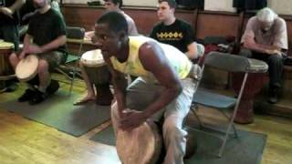 Kerfala quotFanaquot Bangoura drums for Alseny Yansanes dance solo in Eugene Oregon [upl. by Dola]