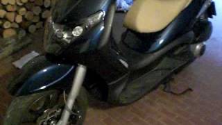 Piaggio Beverly 125 TUNING con GPR [upl. by Arta447]