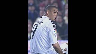 Ronaldo Fenômeno performances incríveis contra o Barcelona ⚽⚡ futebol football skills futbol [upl. by Atrebla]