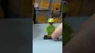 LEGO Muppets Minifigures Kermit the Frog LEGO 71035  lego bibbobbib legomuppets [upl. by Ailehc]