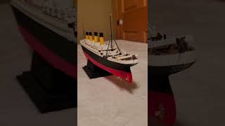 Titanic Model  Revell 1570 [upl. by Eatnahc]