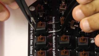 How to open PCB mounted Cherry MX switches [upl. by Burt]