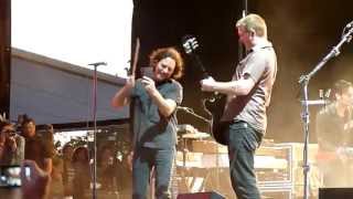 Little Sister  Queens of the Stone Age ft Eddie Vedder 720p HD Live at Lollapalooza Chile 2013 [upl. by Sascha]