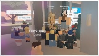 Trolling servers with fans I Raiding servers with fans I ROBLOX Trolling [upl. by Lenora]