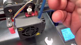 Changing the Bowden Tube on the Ender 3 Pro [upl. by Dorella489]