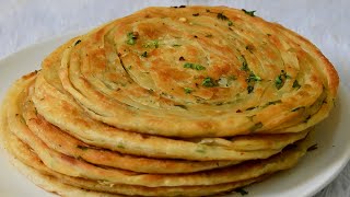 Unique Style Garlic Paratha ❤️  Crispy Multilayered Garlic Paratha  Garlic Paratha Recipe [upl. by Marnia]