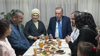 President Erdogan shares iftar with Taş family [upl. by Haik412]