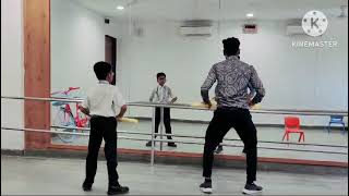 Zingaat Song Dhadak Dhin Dhin Dhinak Song trendingdance cute masti shorts reels ytshorts [upl. by Sholem14]