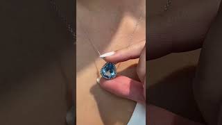 Aquamarine Diamond Pendant 💎 ⁠ diamond diamondelegance jewelry aquamarine gemstonejewelry [upl. by Ilil]