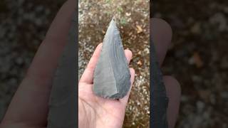 Porcellanite HandBlade flintknapping primitiveskills archaeology prehistoric outdoorskills [upl. by Lamek]