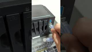 Loading a batch of drives into a Synology NAS homelab synology shorts [upl. by Stoneham195]