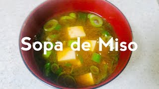 Recetas japonesasHacer sopa de Miso con Tofu”味噌汁”Cocina japonesa [upl. by Arathorn]