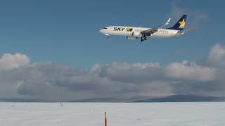 【Full HD】 雪の旭川空港 ～Snowly Airport～ ASAHIKAWA [upl. by Hsiekal]