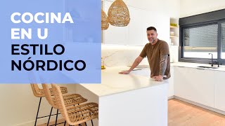 ¡Preciosa COCINA BLANCA en U 😍 Saca provecho a los RINCONES y a un TECHO MUY ALTO [upl. by Llegna]