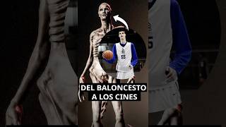 👽El jugador de baloncesto que interpretó a la criatura alienígena cine curiosidades peliculas [upl. by Eissolf]