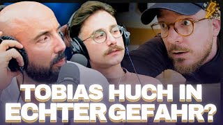 Tobias Huch filmt sich während Raketen einschlagen I Jaysus amp Lukas Sieper Twitch Highlight [upl. by Hokanson]