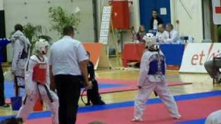 championnat de belgique tkd jeremy Le DUC vs ismael Baran 2008 [upl. by Ninerb]