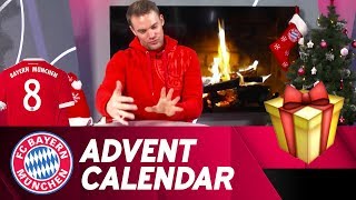 Pantomime w Manuel Neuer  FC Bayern Xmas Advent Calendar 8 [upl. by Boynton]