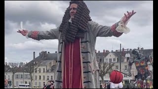 VIDÉO Blois  un carnaval en forme olympique [upl. by Albarran]