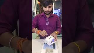 watch fe le leya bhai ne unboxing smartphone vairalshort shorts automobile trending [upl. by Rubliw428]