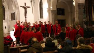 Coro Enrosadira di Moena  Alla Grotta canto di Natale [upl. by Wylie]