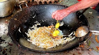 This Uncle Makes the Best Char Kway Teow in Malaysia  35 Year Shop  Malaysia Street Food  炒粿条 [upl. by Head]