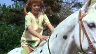 Pippi Longstocking  Pippi Goes To School  Or Does She  FULL EPISODE [upl. by Aleen767]