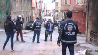 Beyoğlunda nefes kesen uyuşturucu operasyonu [upl. by Gerdi974]