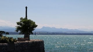 Le Lac de Neuchâtel en Suisse [upl. by Custer]