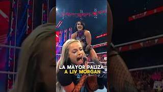 La mayor paliza a Liv Morgan livmorgan wwe wrestling wwefan rhearipley [upl. by Newnorb]