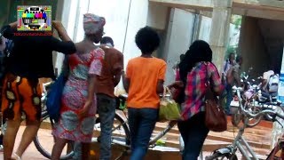 Des étudiants parlent de leurs problèmes sur le campus de luniversité de Lomé [upl. by Anitnatsnok]