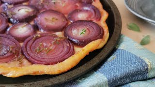 TARTE TATIN DI CIPOLLE ROSSE 💜 semprecaromifood [upl. by Saxena909]