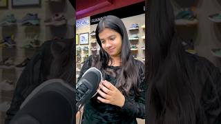 Shoe shopkeeper smart technique😱💸shorts money financetips personalfinance discount shoes [upl. by Duquette]