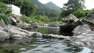 奥出雲の名湯 出雲湯村温泉 河原の露天風呂 島根県 雲南市 [upl. by Ecnarwal147]