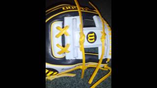 Wilson custom a2000 unboxing [upl. by Ylera]