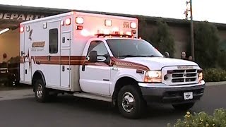 Guardian medical transport Medic 514 emergency lights walk around  Tusayan FD AZ  72011 [upl. by Reklaw]