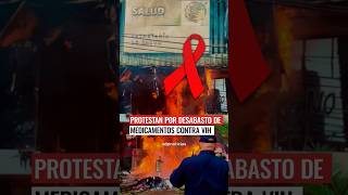 Incendian la Secretaría de Salud en el Día Mundial de la Lucha contra el Sida [upl. by Nhguavahs]