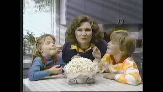 Jiffy Pop Microwave Popcorn 1986 [upl. by Martel635]