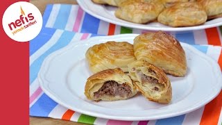 Samsa Böreği Tarifi  El Açması Kat Kat Kıymalı Börek Yapımı [upl. by Ellie]