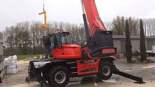 LIVRAISON EN DORDOGNE  MANITOU MRT 2260 Télescopique Rotatif [upl. by Guildroy698]