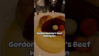 Gordon Ramsay does NOT KNOW how to cook Beef Wellington 🤯 hellskitchen lasvegas review [upl. by Nivag751]