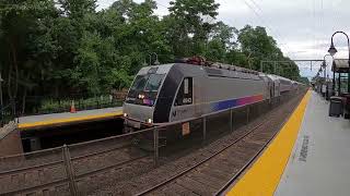 NJ Transit Passenger Trains in Middletown NJ [upl. by Rolanda]