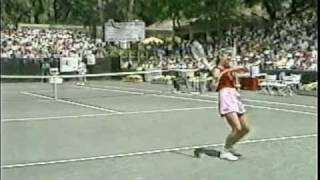 Chris Evert defeats Martina Navratilova 60 60 in the 1981 Amelia Island final [upl. by Lavelle]