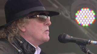 Ian Hunter Saturday GigsLifeAll The Young Dudes Medley Isle Of Wight 2013 Festivo [upl. by Peppard]