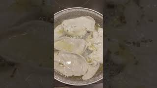 Filetto di pollo in padella 😋😋😋 shortsvideo genova [upl. by Salokkin]