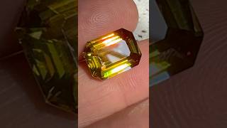 สฟีน sphene titanite titanitesphene gems collector collection gemstone emeraldcut พลอยดิบ [upl. by Moina]