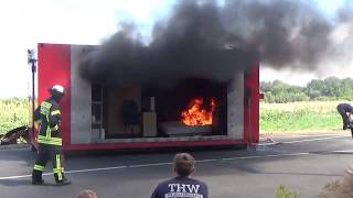 Brandcontainer FF Hochheim und FF Langen ANTS demonstrieren den Ernstfall in Hofheim [upl. by Nomra]