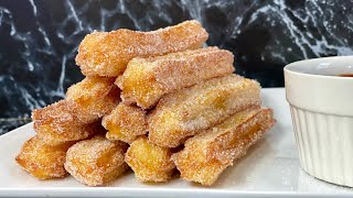 VOICI COMMENT FAIRE DES CHURROS À LA MAISON SANS MACHINE👩🏻‍🍳 Avec sauce chocolat 🍫 Deli Cuisine [upl. by Stelmach]