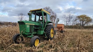 John Deere 4020 picking corn harvest 2024 part 2 [upl. by Reynolds]